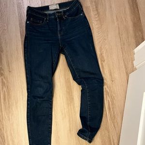 Everlane Women’s Skinny Jeans